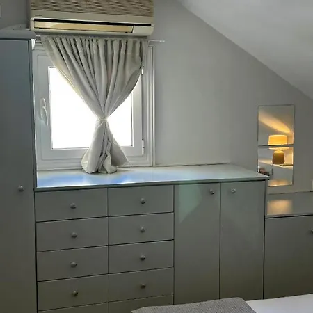 Apartment Tiny Loft In